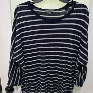 VINCE Striped 3/4 Sleeve Tee Navy Gray Soft Lightweight Knit Top Women’s Large